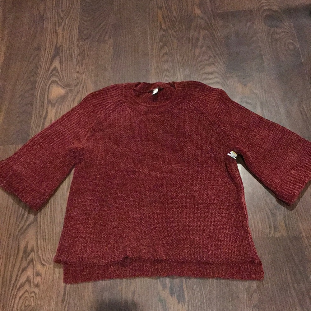 Supplies NEW Chenille sweater